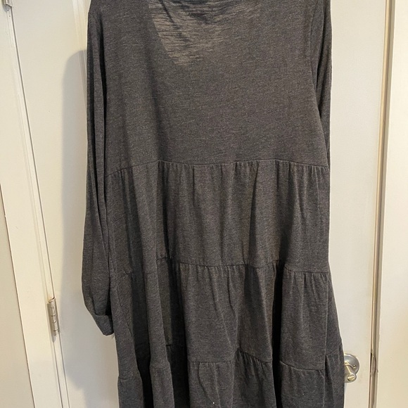 Long sleeve tiered dress, maternity xl. Charcoal grey. Never worn. - Picture 2 of 3